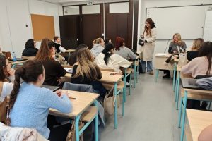 Licej ucionica i djaci 4