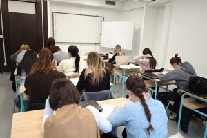 Licej ucionica i djaci 7